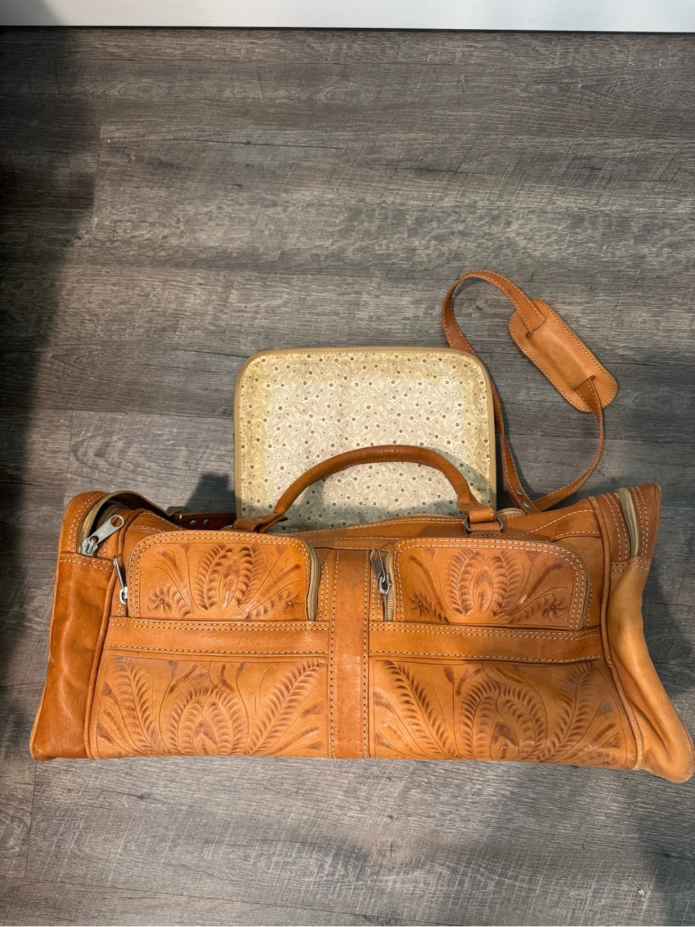 Hand-Tooled 100% Leather Weekender Bag in Tan